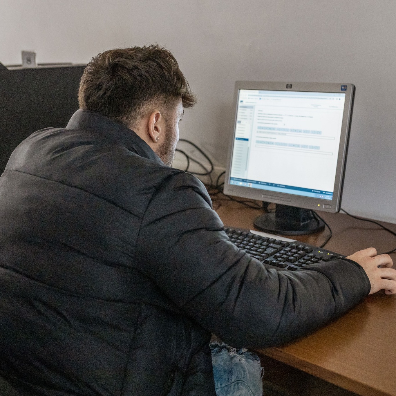 Studente al computer