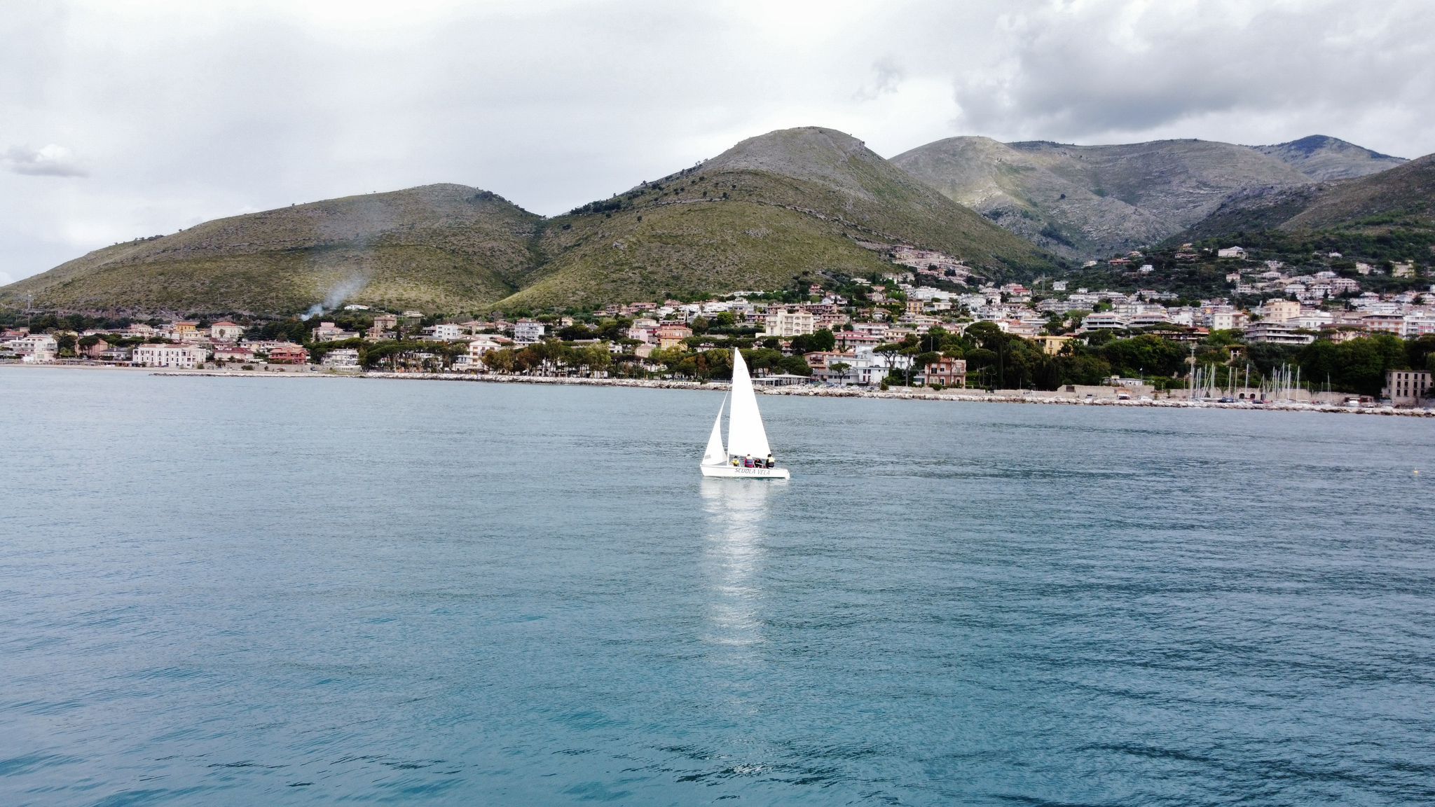 Vela drone panoramica